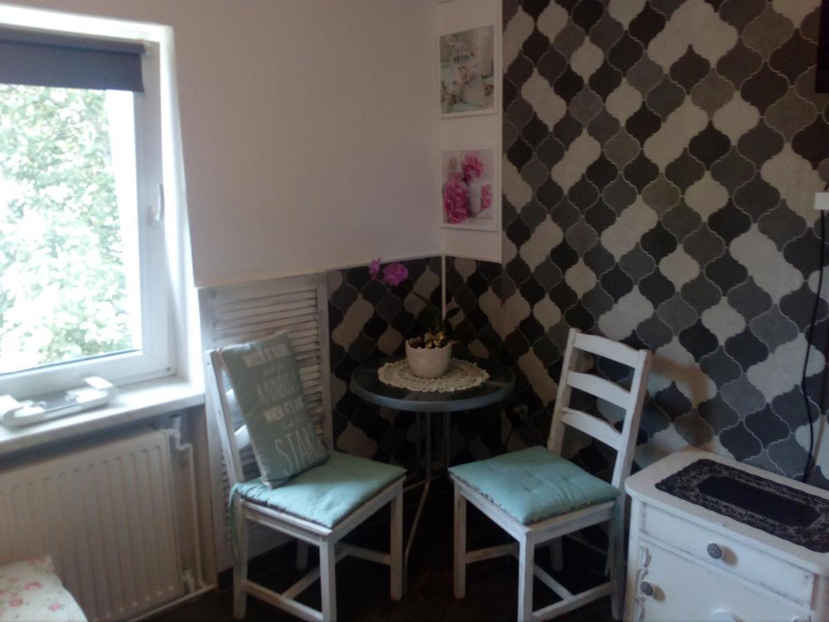 Pokoje Goscinne Cisowa Zielona Góra Exterior foto